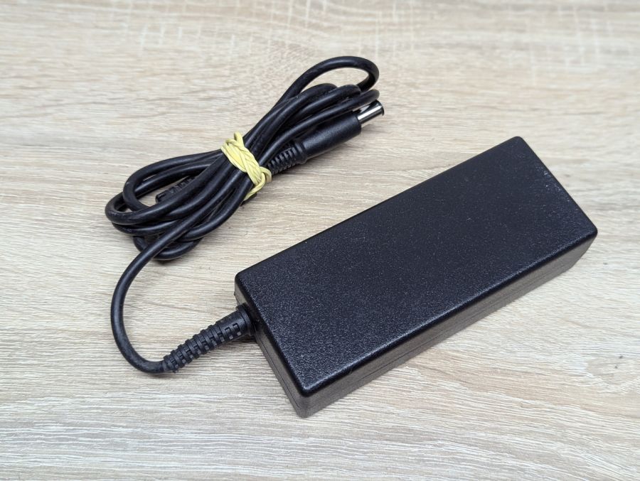Б/В Блок живлення для ноутбуків HP,90W,19V,4.74A,7.4 x 5.0 мм з голкою