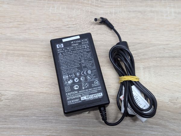 Б/В Блок живлення HP F1454A,60 Вт,19V,3.16A,5.5 x 2.5 мм