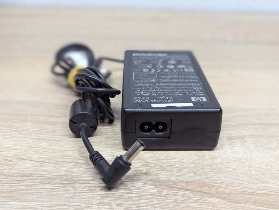 Б/В Блок живлення HP F1454A,60 Вт,19V,3.16A,5.5 x 2.5 мм [ProductHub SKU F1454A]
