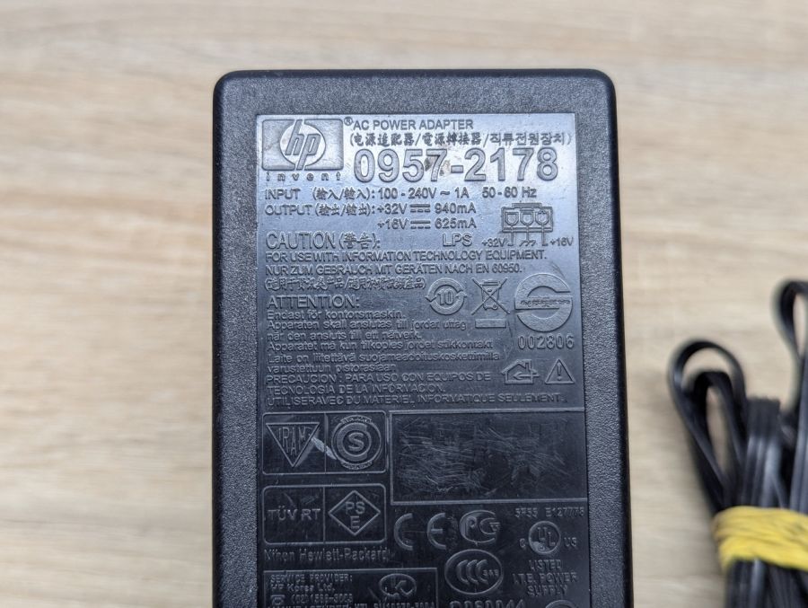 Б/В Блок живлення HP 0957-2178 для струменевих принтерів,32В (940мА),16В (625мА),3 Pin