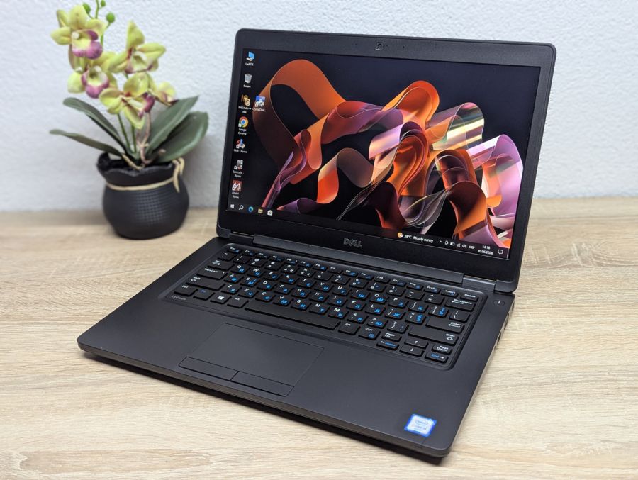 Ноутбук Б/В Dell Latitude 5480, Intel Core i5-6300U, DDR4 8 GB, SSD 128GB, 14" Full HD