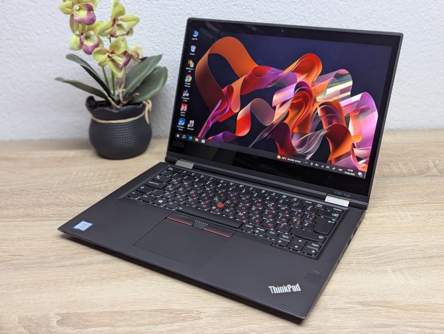 Ноутбук Б/В Lenovo X380 Yoga, Intel Core i7-8550U, DDR4 16 GB, SSD 256GB, 13" Full HD Сенсор