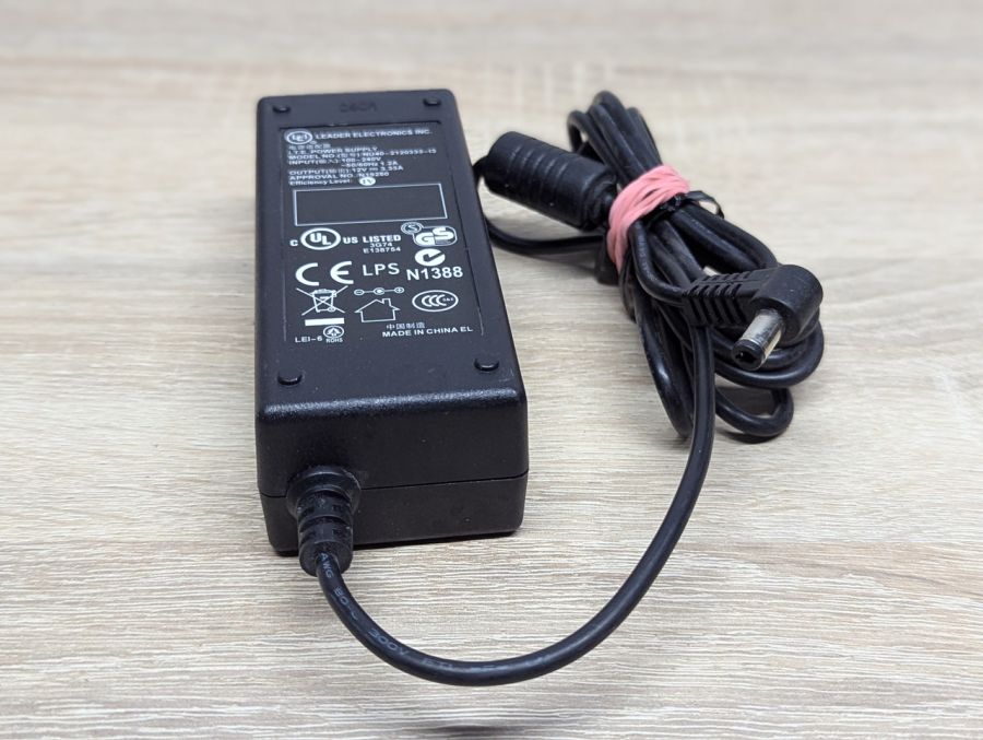 Б/В Блок живлення Leader Electronics NU40-2120333-13,12В,3.33А,40 Вт,5.5x2.5 мм