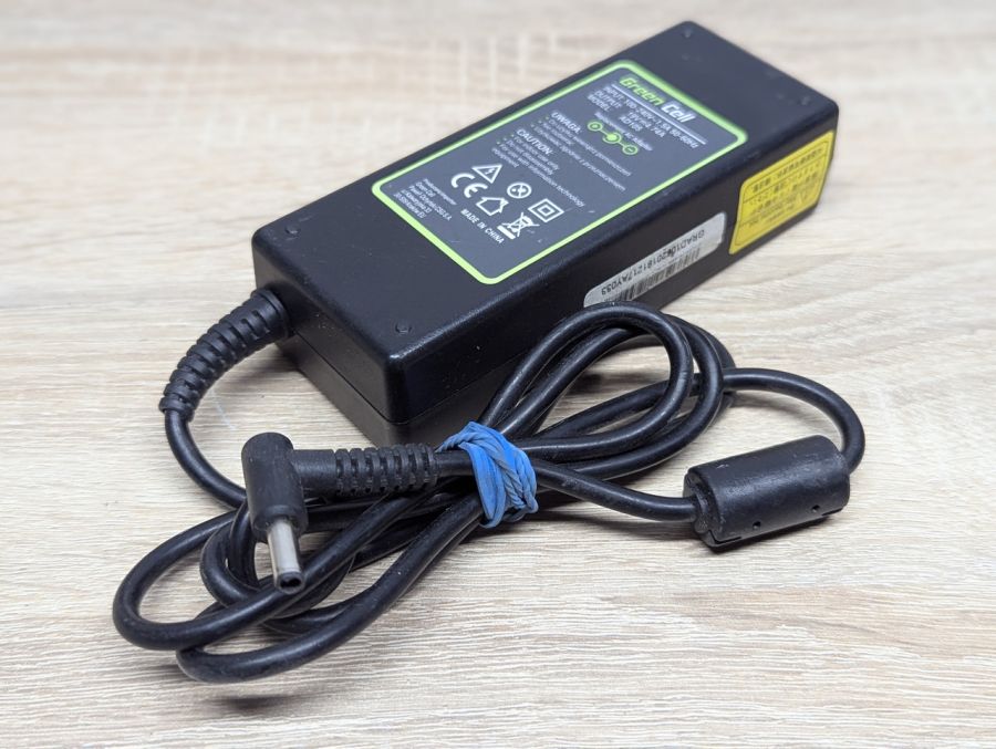 Б/В Блок живлення Green Cell AD105,19V ,4.74A ,90W,4.5x3.0мм