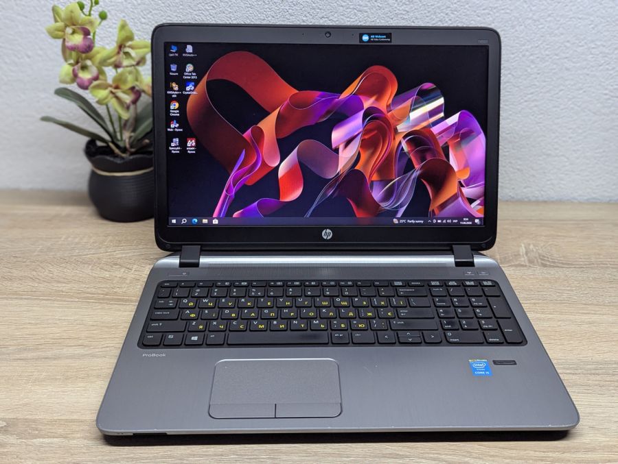 Ноутбук Б/В HP ProBook 450 G2, Intel Core i5-5200U, DDR3 8 GB, SSD 128GB, 15.6" Full HD