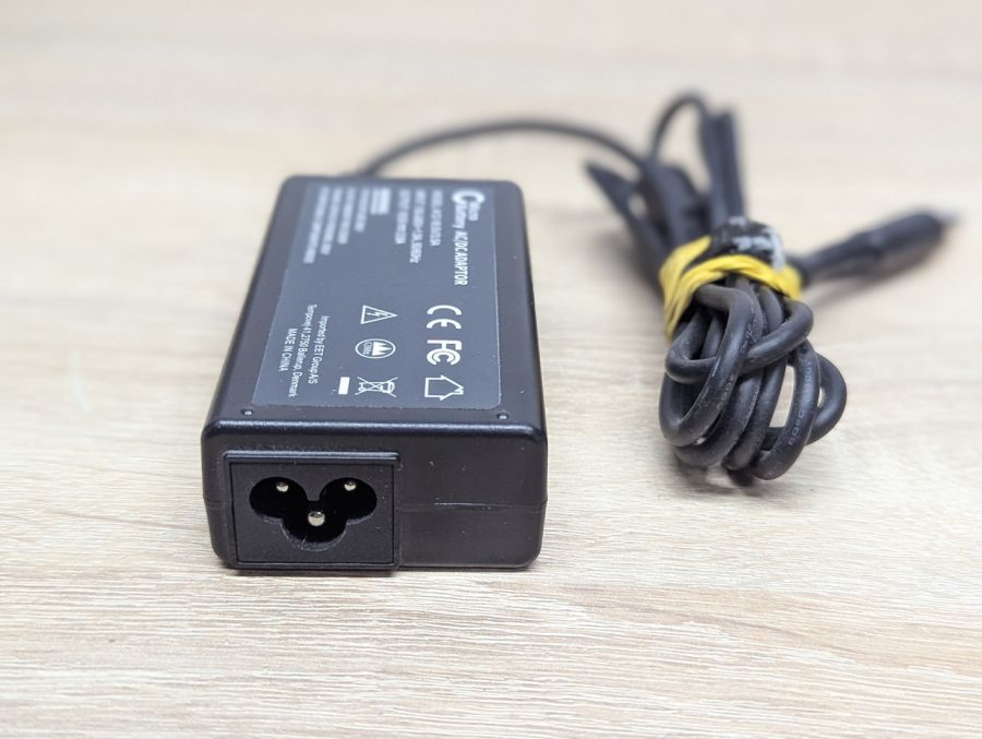 Б/В Блок живлення MicroBattery,65 Вт,18.5V/3.5A,7.4x5.0 мм