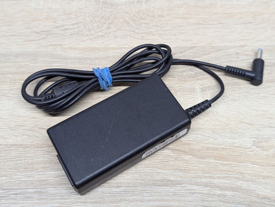 Б/В Блок живлення Primelect A12-19.5V/3.33A,65W,4.5x3.0мм