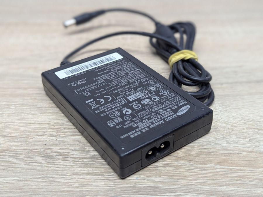 Б/В Блок живлення Samsung AD-3612S, 36 Вт,12 В,3 А,6.5 x 4.4 mm + Pin