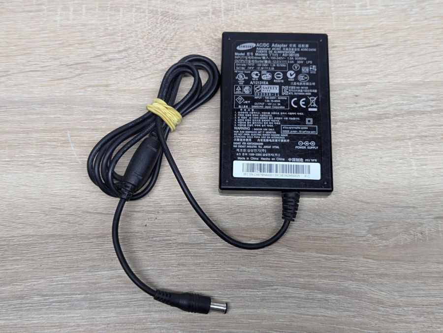 Б/В Блок живлення Samsung AD-3612S, 36 Вт,12 В,3 А,6.5 x 4.4 mm + Pin