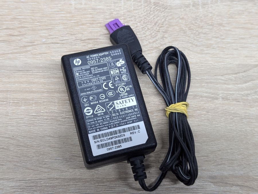 Б/В Блок живлення HP 0957-2385,10 Вт,+22 В,455 мА,3-Pin