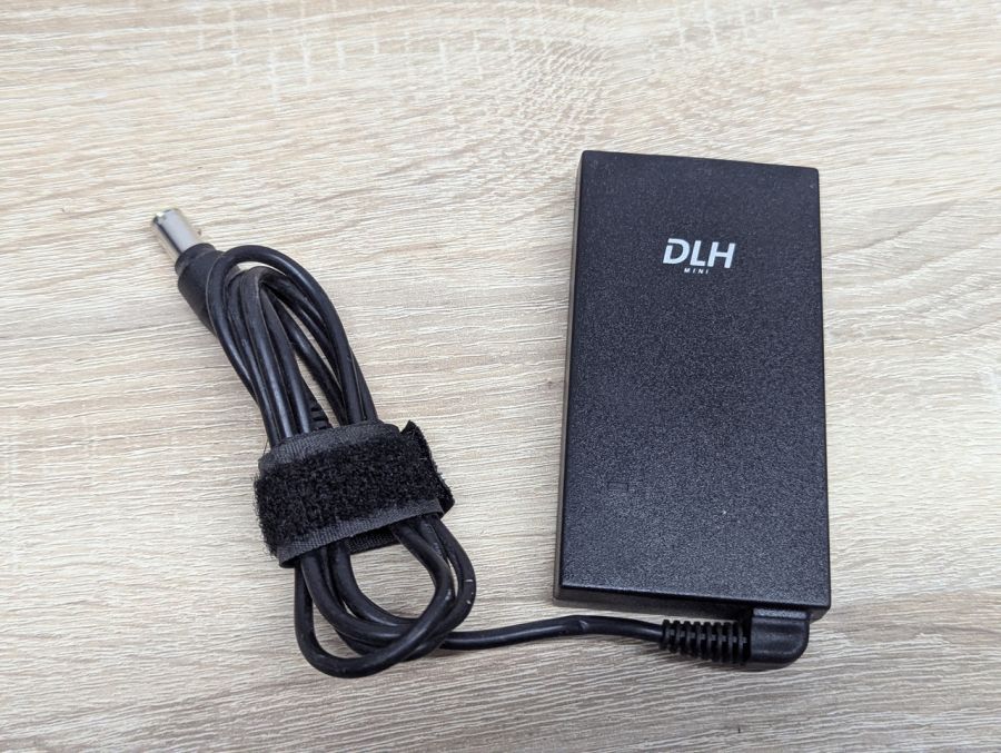 Б/В Блок живлення DLH DY-AI1700, 65W,19V,3.42A,7.4 мм х 5.0 мм