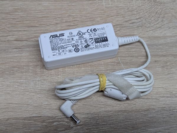 Б/В Блок живлення ASUS ADP-36EH, 36W,12V,3A,4.8 х 1.7 мм