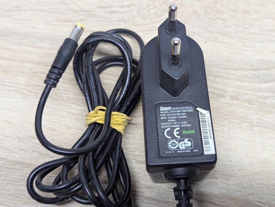 Б/В Блок живлення Sunny 15 Вт,+5V,3.0A,5.5x2.5мм