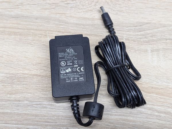 Б/В Блок живлення SEH SA115B-05U,10W,5V,2A,5.5x2.5мм [ProductHub SKU SA115B]