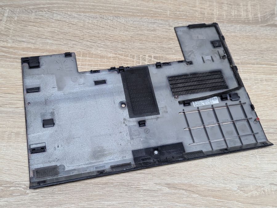 Б/В Нижня частина корпусу для ноутбука HP ProBook 6470b, 6460b, 6465b, 6475b,684326-001