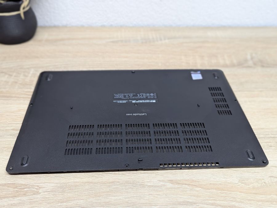 Б/В Нижня кришка корпусу ноутбука Dell Latitude 5480