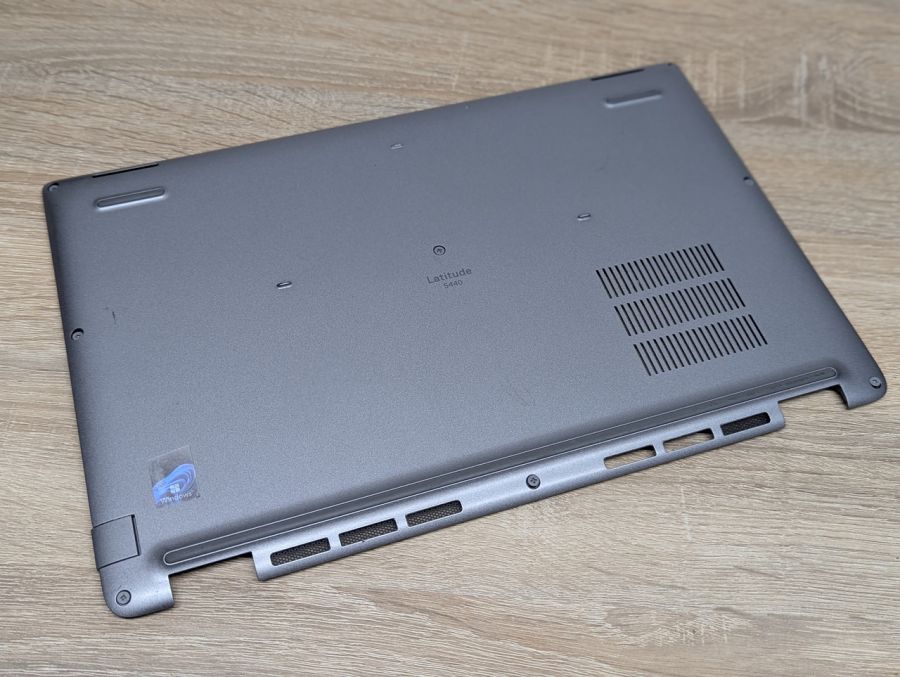 Б/В Нижній корпус для ноутбука Dell Latitude 5440