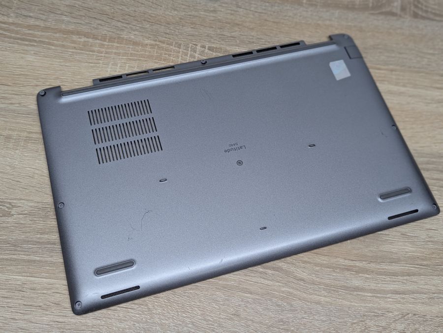 Б/В Нижній корпус для ноутбука Dell Latitude 5440