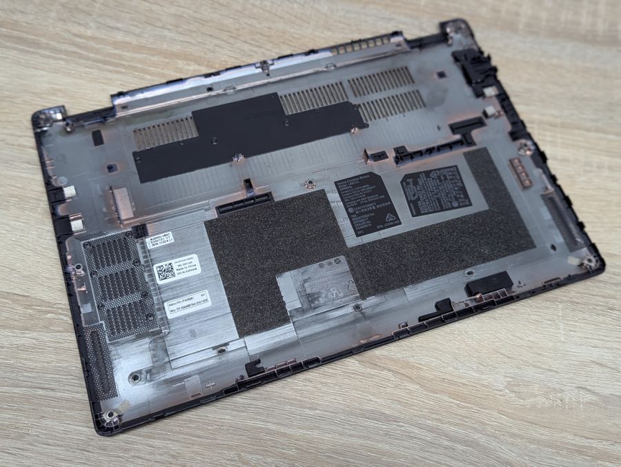 Б/В Нижня кришка корпусу для ультрабука Dell Latitude 5300