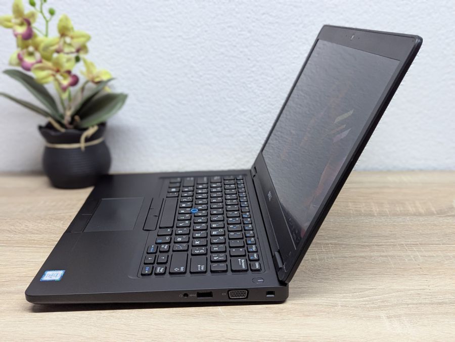 Ноутбук Б/В Dell Latitude 5480, Intel Core i5-7440HQ, DDR4 8 GB, SSD 128GB, 14" Full HD