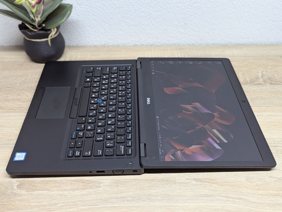 Ноутбук Б/В Dell Latitude 5480, Intel Core i5-7440HQ, DDR4 8 GB, SSD 128GB, 14" Full HD