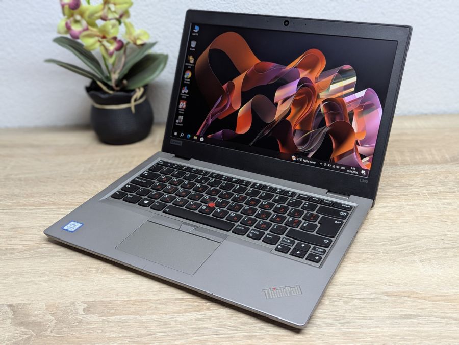 Ноутбук Б/В Lenovo ThinkPad L380, Intel Core i3-7020U, DDR4 8 GB, SSD 256GB, 13" Full HD