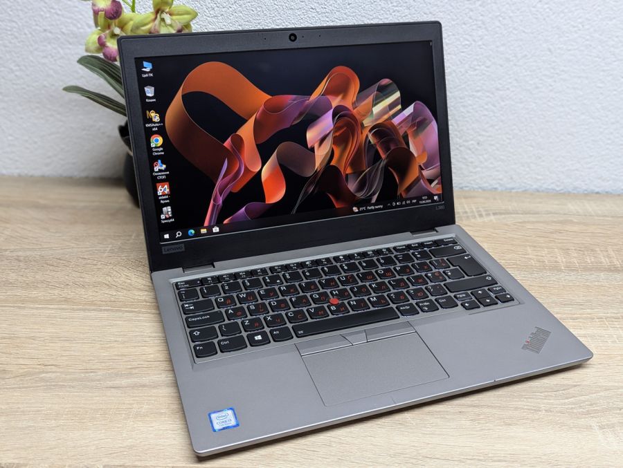 Ноутбук Б/В Lenovo ThinkPad L380, Intel Core i3-7020U, DDR4 8 GB, SSD 256GB, 13" Full HD [ProductHub SKU L610]