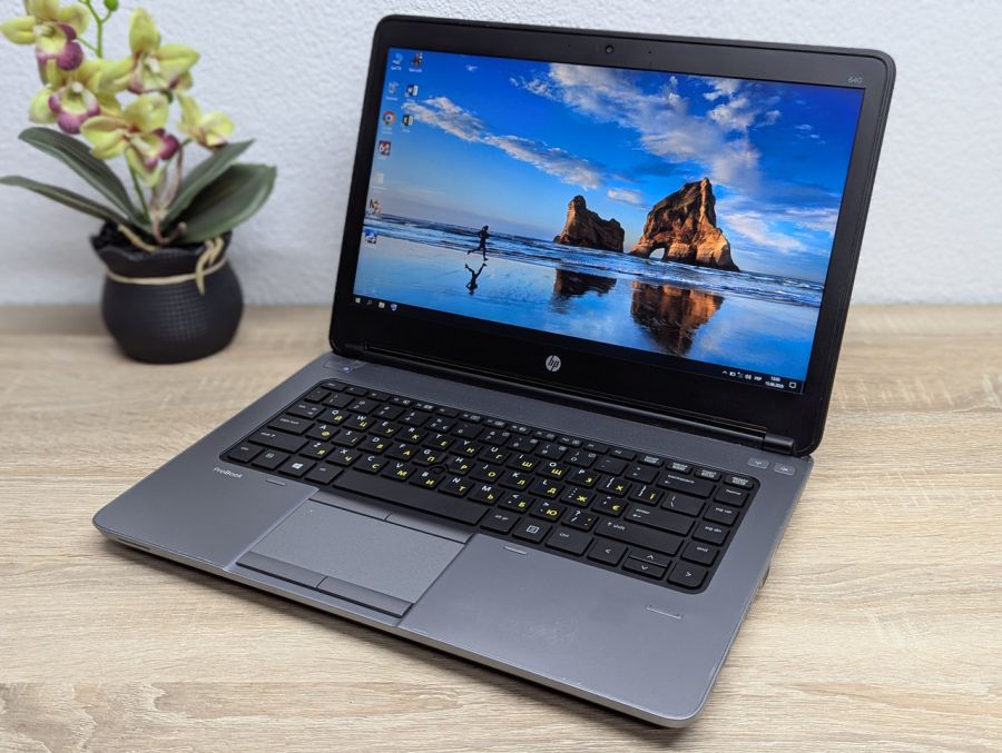 Ноутбук Б/В HP ProBook 640 G1, Intel Core i7-4702MQ, DDR3 8 GB, SSD 128GB, 14" HD