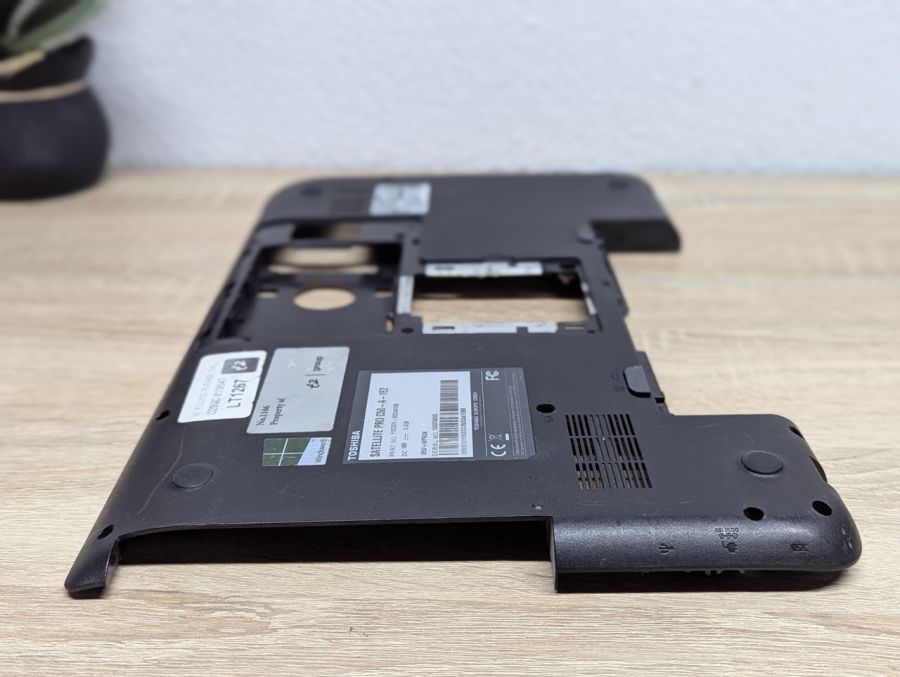 Б/В Піддон для ноутбука Toshiba Satellite Pro C50-A