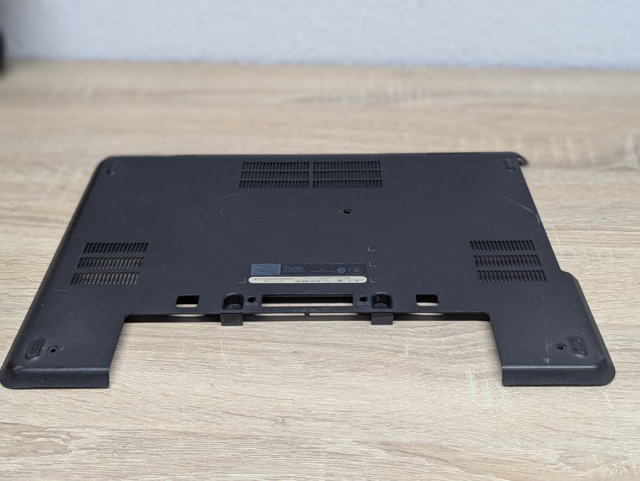 Б/В Cервісна кришка для ноутбука Dell Latitude E5440
