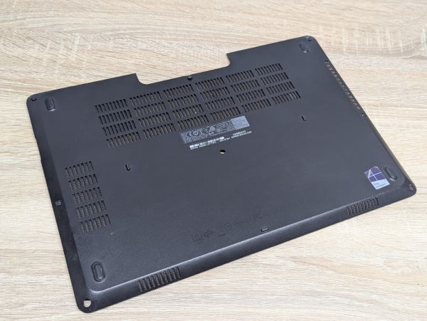 Б/В Сервіна кришка корпусу для ноутбука Dell Latitude E5470