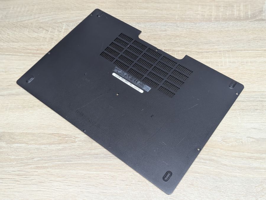 Б/В Cервісна кришка для ноутбука Dell Latitude E5550
