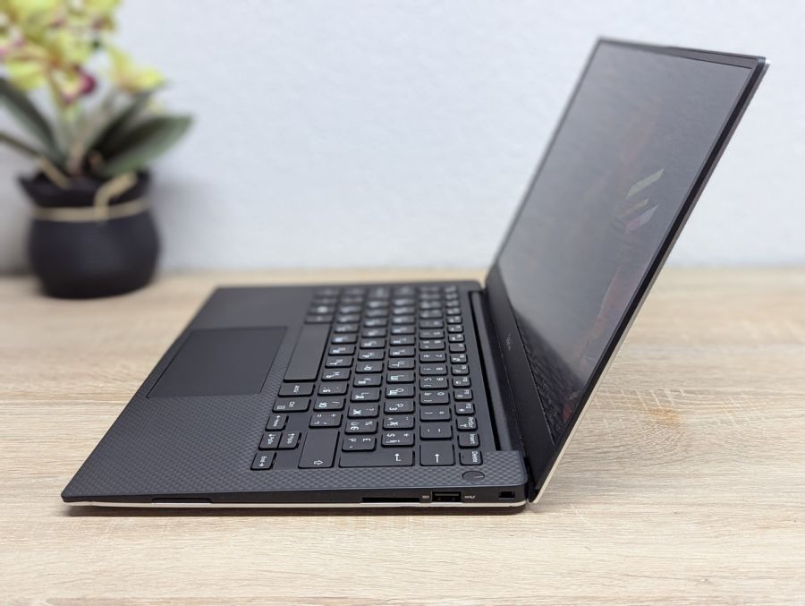 Ноутбук Б/В Dell XPS 13 9343, Intel Core i5-5200U, DDR4 8 GB, SSD 128GB, 13" Full HD