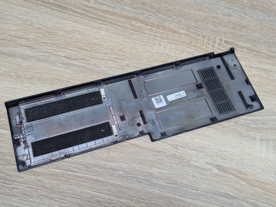 Б/В Cервісна кришка HDD/RAM для ноутбука Lenovo ThinkPad E570,E575