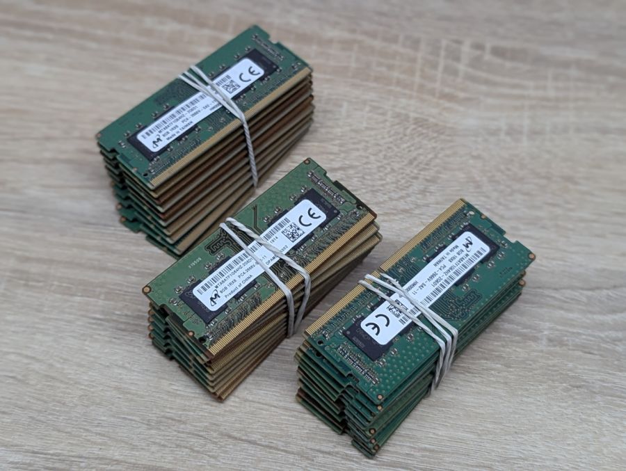 Б/В Оперативна пам'ять Micron DDR4 8GB 2666 MHz