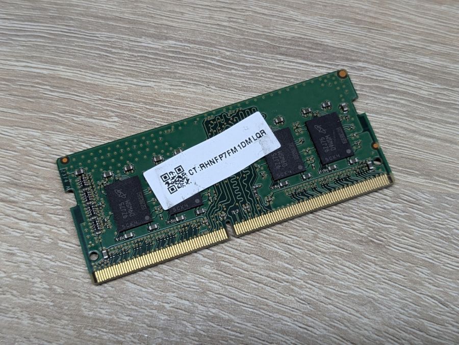Б/В Оперативна пам'ять SO-DIMM Micron DDR4 8 Gb 3200 МГц