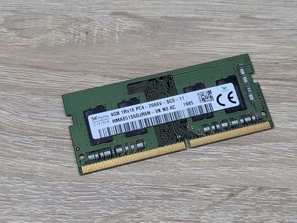 Б/В Оперативна память SK Hynix DDR4 4GB 2666 МГц