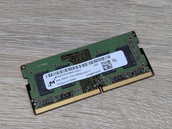 Б/В Оперативна память Micron 4GB DDR4 SO-DIMM 3200 МГц