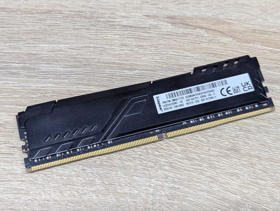 Б/В Оперативна пам'ять Kingston Fury Beast DDR4 16Gb 3200 MHz DIMM