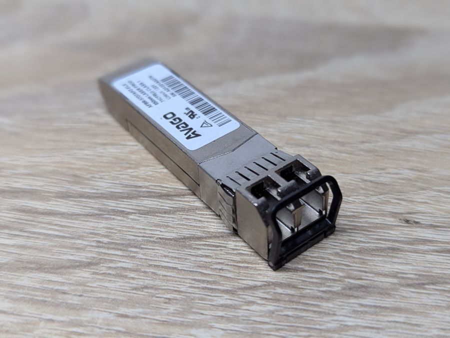 Б/В Оптичний трансивер Avago AFBR-57D7APZ-ELX SFP+