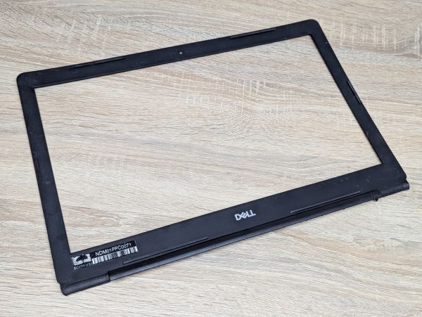 Б/В Рамка матриці для ноутбука Dell Inspiron 15 3580\3581\3582\3583\3585\3593