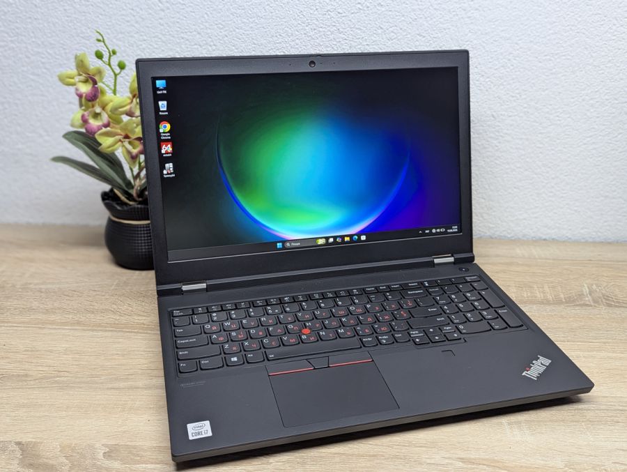 Ноутбук Б/В Lenovo ThinkPad P15 Gen 1, Intel Core i7-10750H, DDR4 16 GB, SSD 512GB + SSD 256GB, NVIDIA Quadro T2000 4 gb, 15.6" Full HD