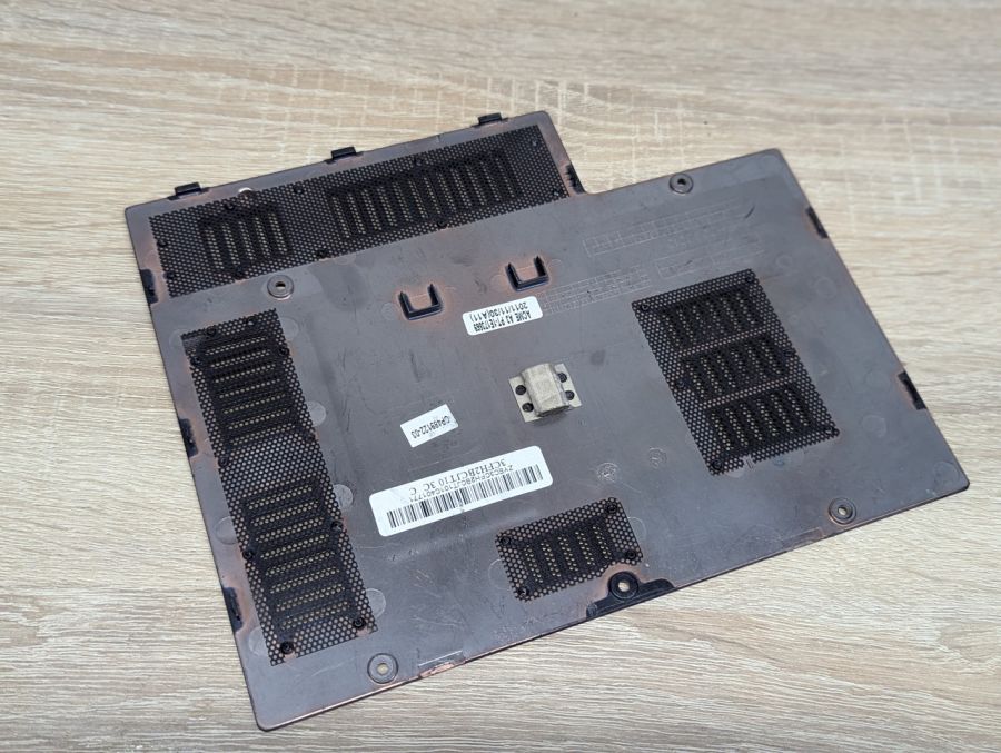 Б/В Cервісна кришка для ноутбука Fujitsu LifeBook A530/AH530