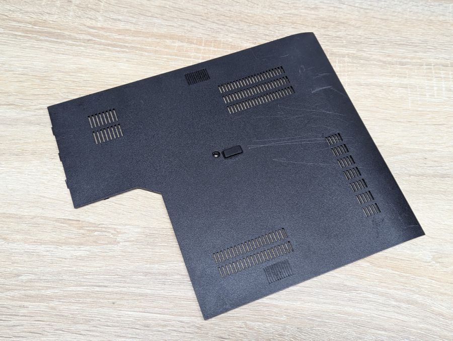 Б/В Сервісна кришка для ноутбука Dell Latitude E5500
