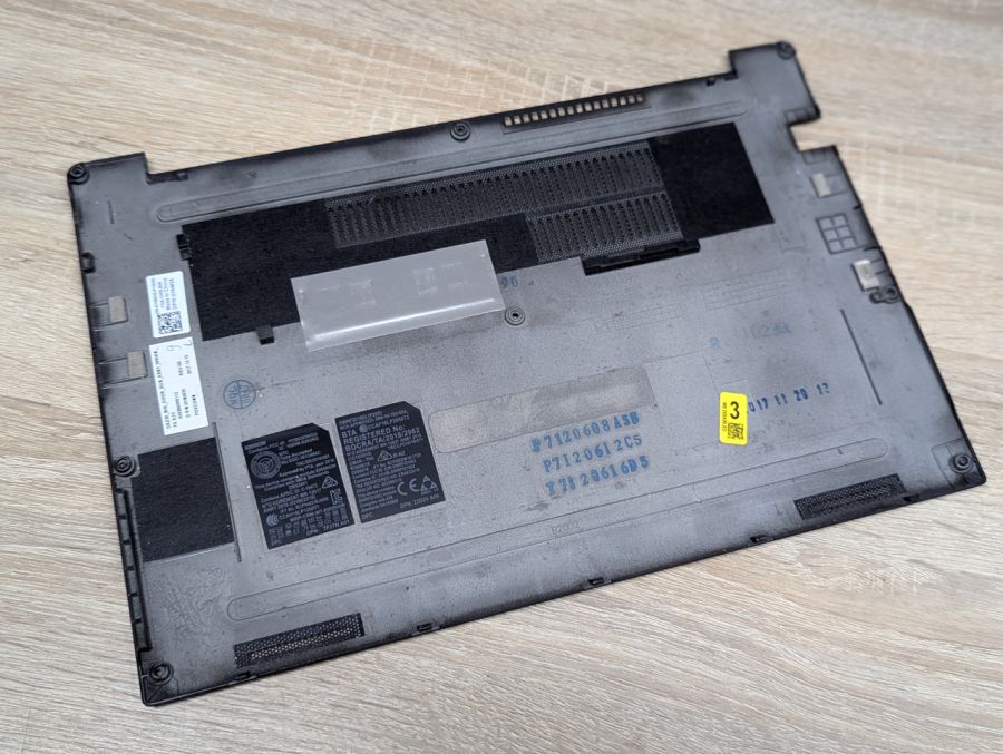 Б/В Піддон для ноутбука Dell Latitude 7390
