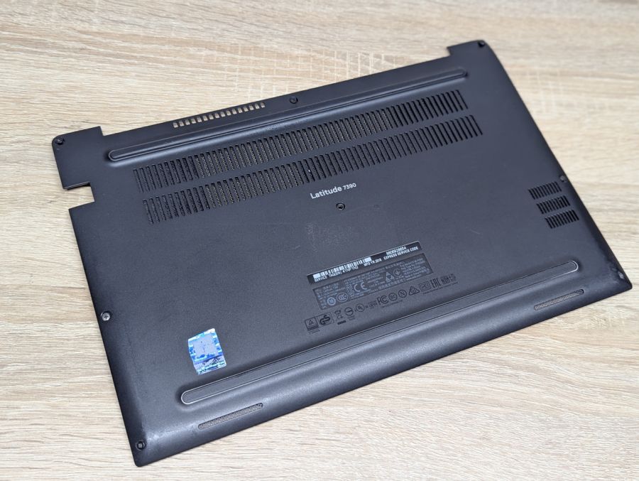 Б/В Піддон для ноутбука Dell Latitude 7390