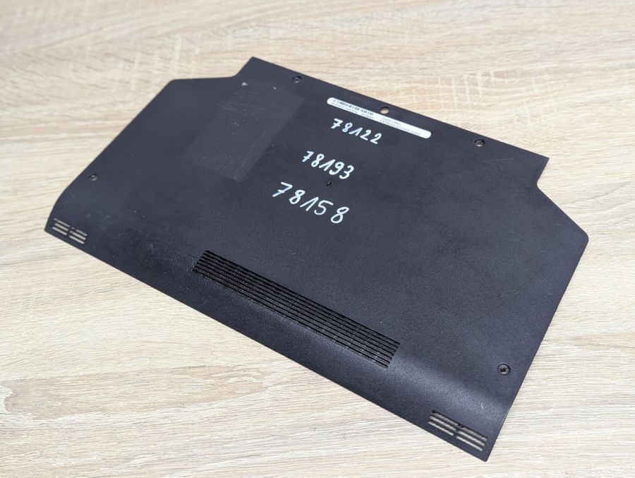 Б/В Сервісна кришка для ноутбука Dell Latitude E5520