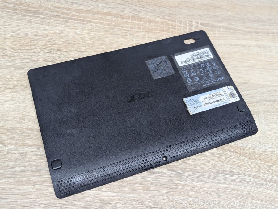 Б/В Сервісна кришка для нетбука Acer Aspire One 722