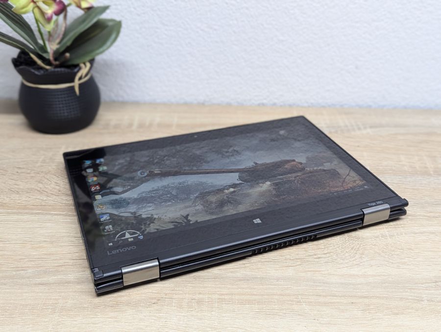 Ноутбук Б/В Lenovo Yoga 260, Intel Core i5-6300U, DDR4 8 GB, SSD 256GB, Intel Skylake HD Graphics, 12" Full HD Сенсор