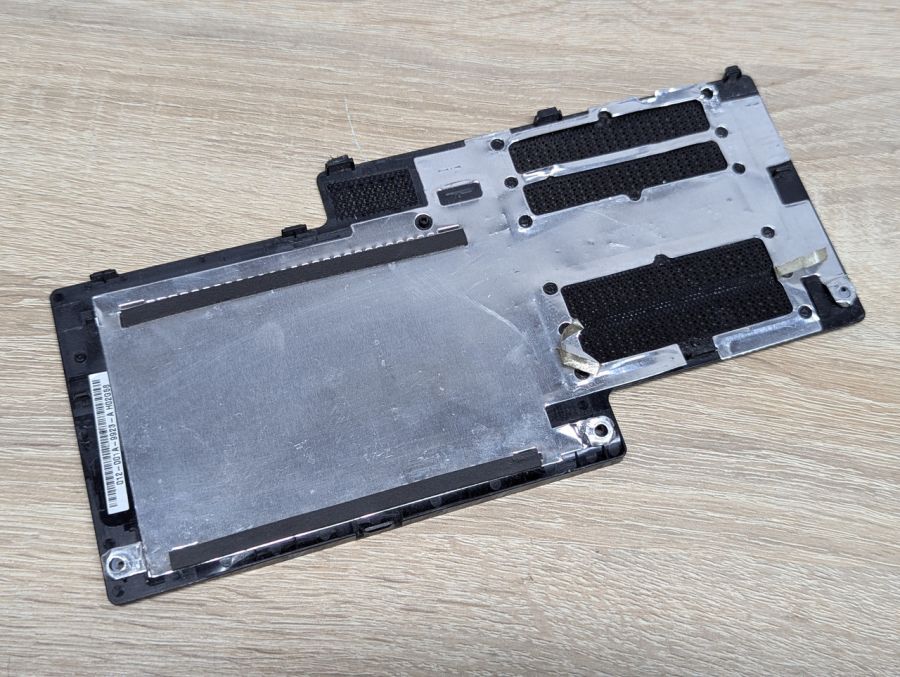 Б/В Сервісна кришка корпусу для ноутбука серії Sony Vaio SVE111